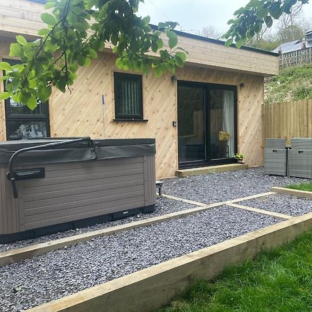 North Wales Eco Lodges Ruthin Bagian luar foto