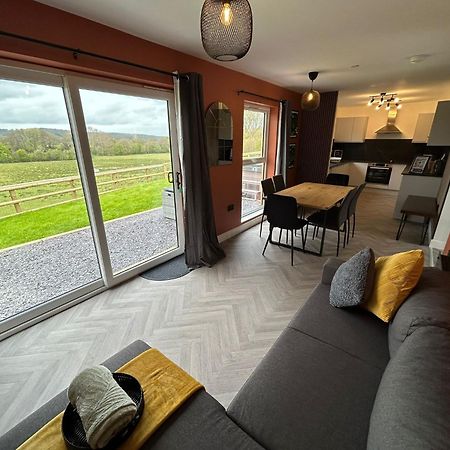 North Wales Eco Lodges Ruthin Bagian luar foto