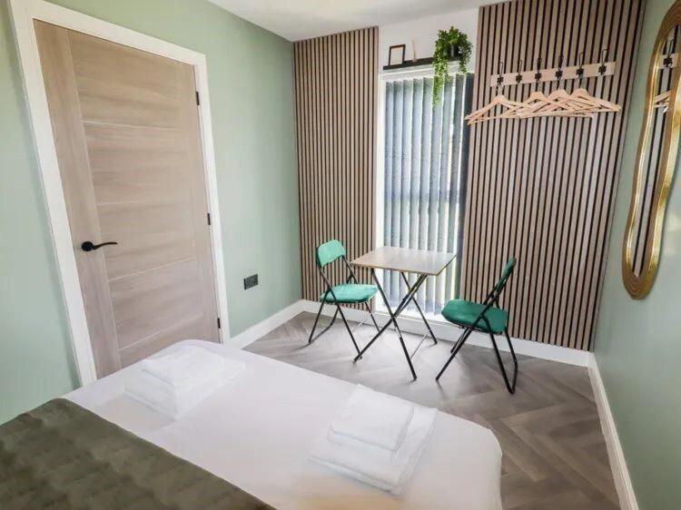 North Wales Eco Lodges Ruthin Bagian luar foto