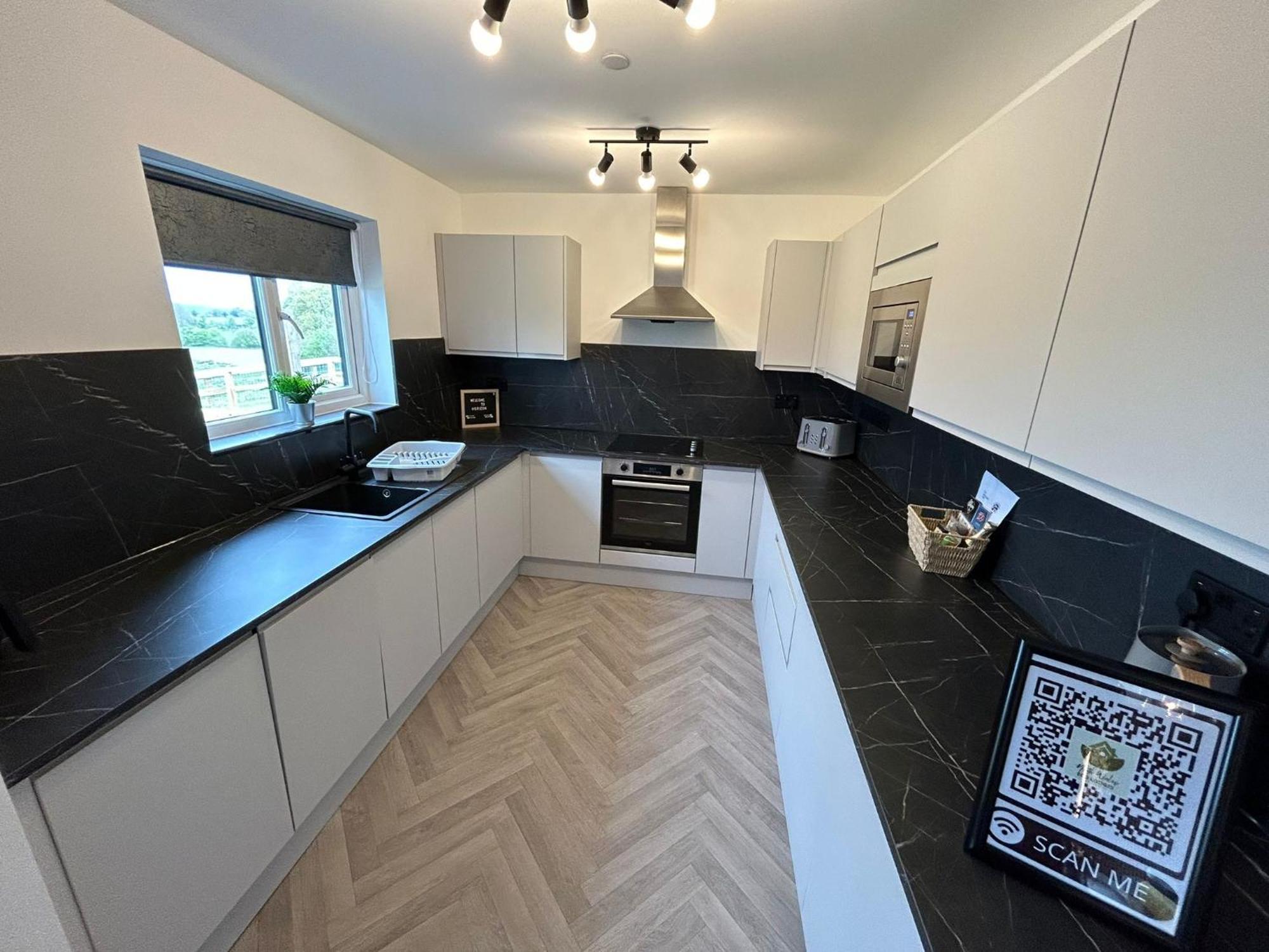North Wales Eco Lodges Ruthin Bagian luar foto